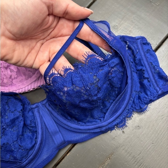 2 Victoria’s Secret Very Sexy Unlined balconet bras - Picture 3 of 6